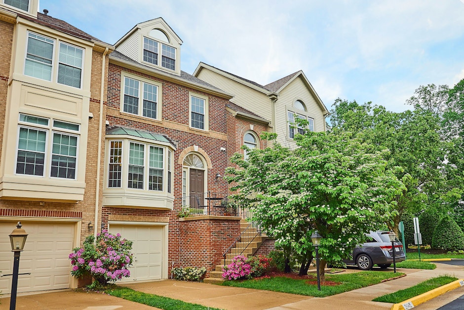 3945 Clares Court, Fairfax, VA 22033, Presented by Marina Brito, RE/MAX